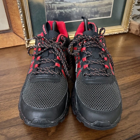 REEBOK CLASSIC HITCH2 LACE-UP SNEAKERS TRAINERS MEN SHOES BLACK/RED SIZE 10 - Picture 2 of 9